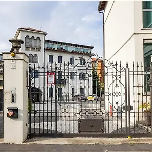 Apartamento Lux 2 Metro M2, Milán