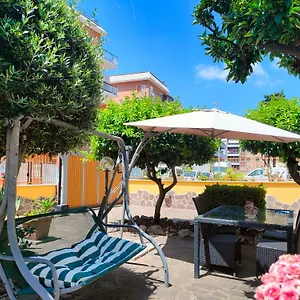 Non Ti Scordar Di Me - Granny's House , Rome Italie
