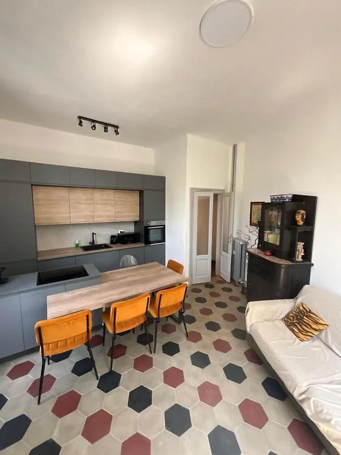 Apartamento Sansiro 74 House Milán